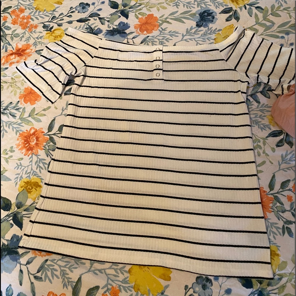 torrid Off Shoulder ribbed tshirt